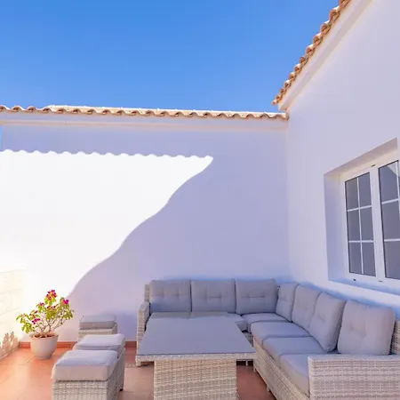 Casa Amaya - Spacious House With Pool, Large Garden, Bbq, 2 Terraces, And Ideal Location 別荘